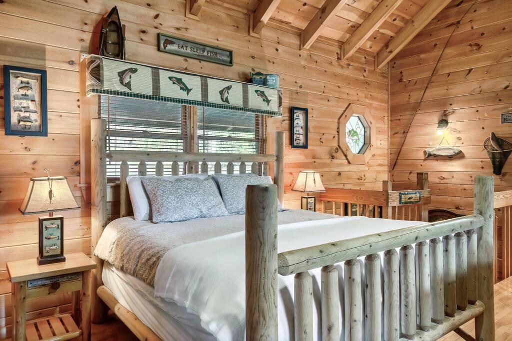 Вилла Spectacular Mtns Views With Private Hot Tub With Pool Table And Private Pond Севьервилл Экстерьер фото